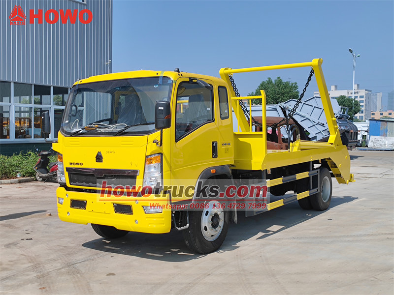 HOWO swing arm garbage truck