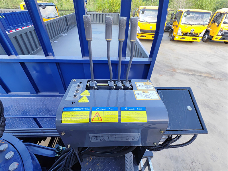 HOWO 6X4 10tons straight arm truck