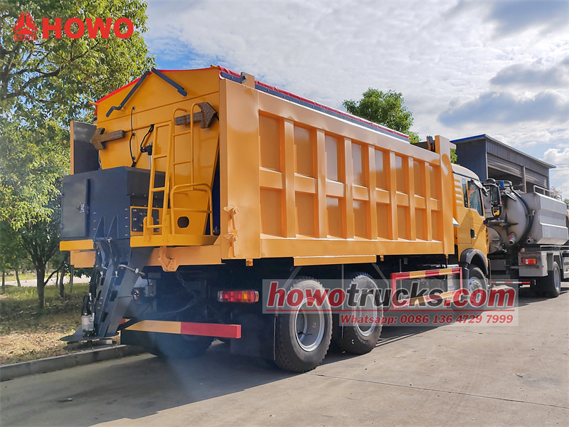 Howo TX 6*4 10000L Snow Removal Vehicle