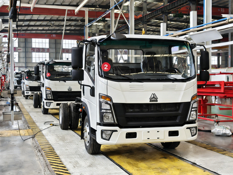 #hook lift truck factory