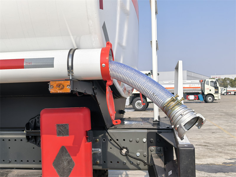 fuel tank truck