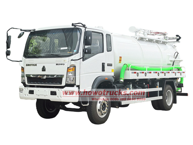 HOWO 6000 liters vacuum cesspool truck