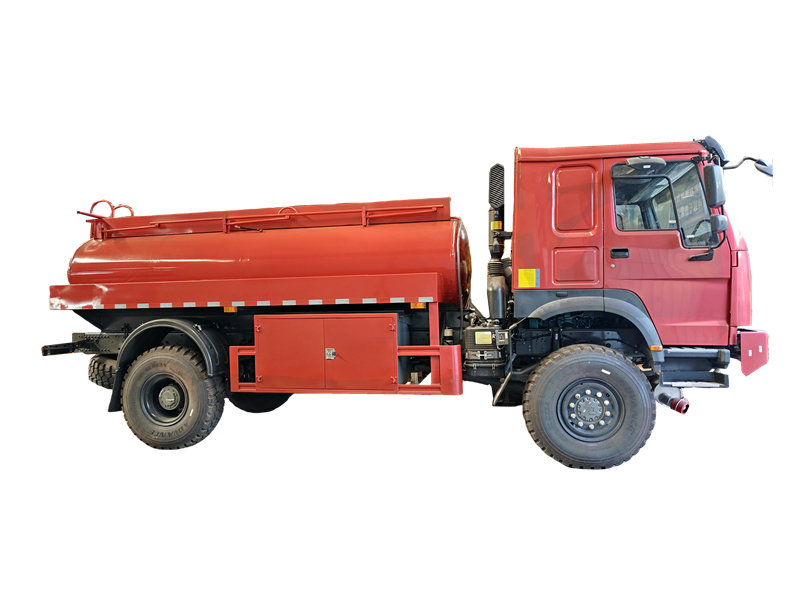 HOWO 4x4 mining oil truck