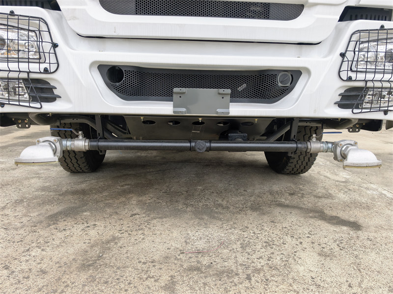 Howo water tank truck