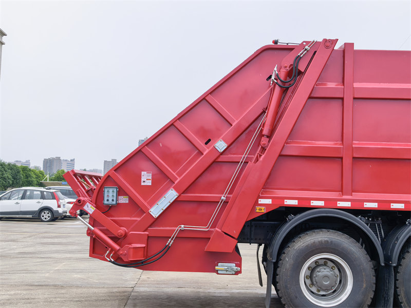 HOWO 20CBM trash compactor truck